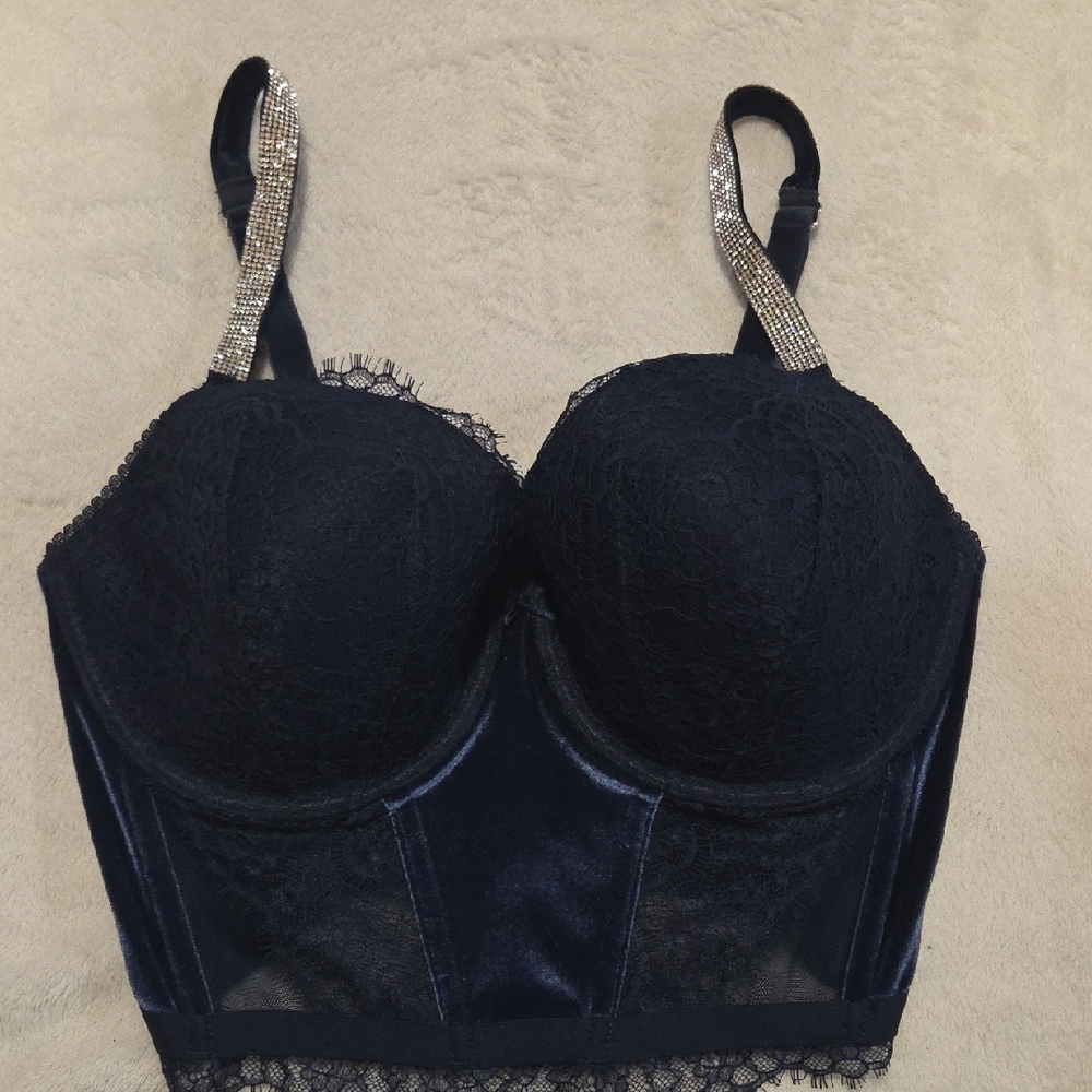 Victoria's Secret Black Lace Velvet Bra with Sparkling Straps